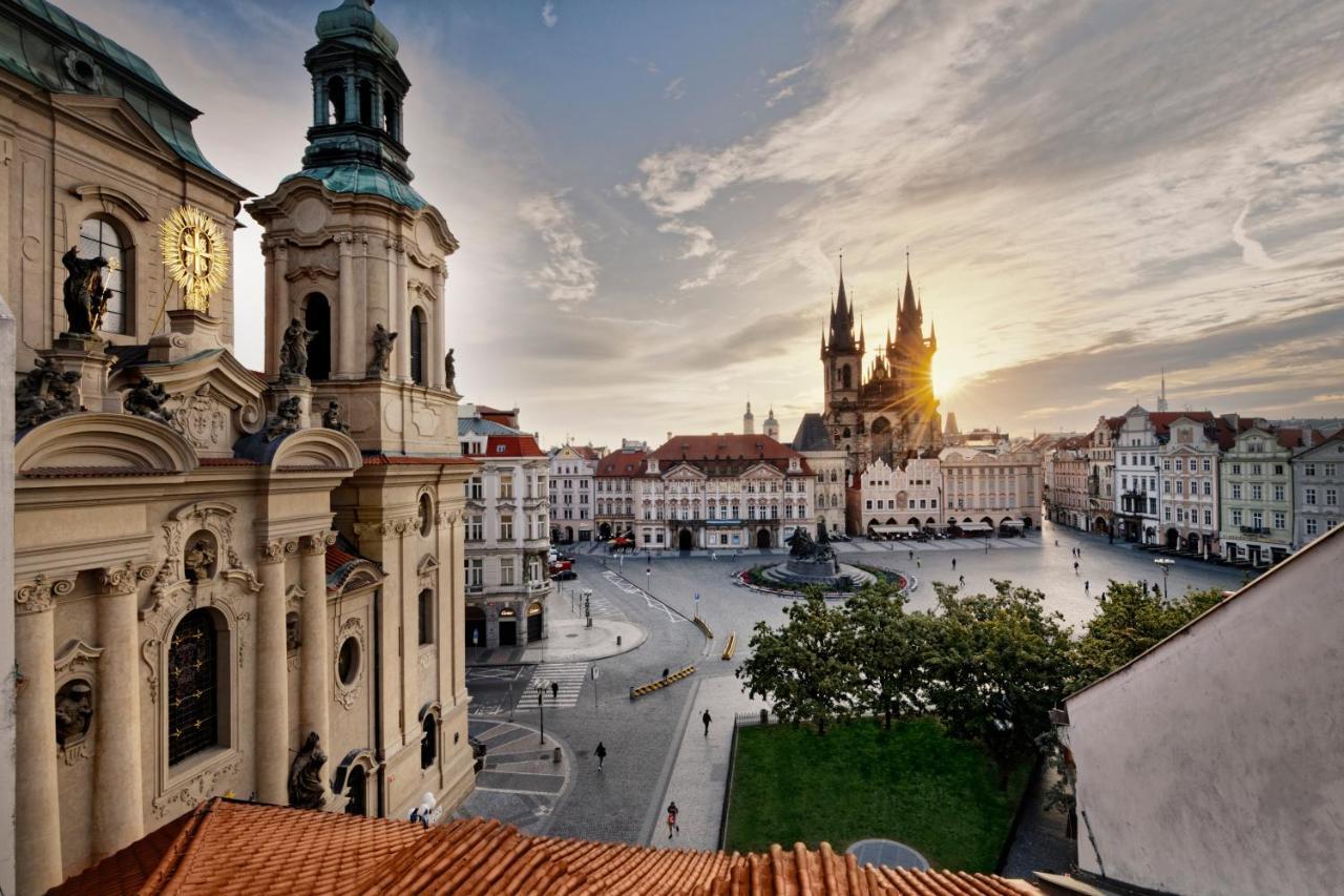 Hotel Lippert Praag Buitenkant foto